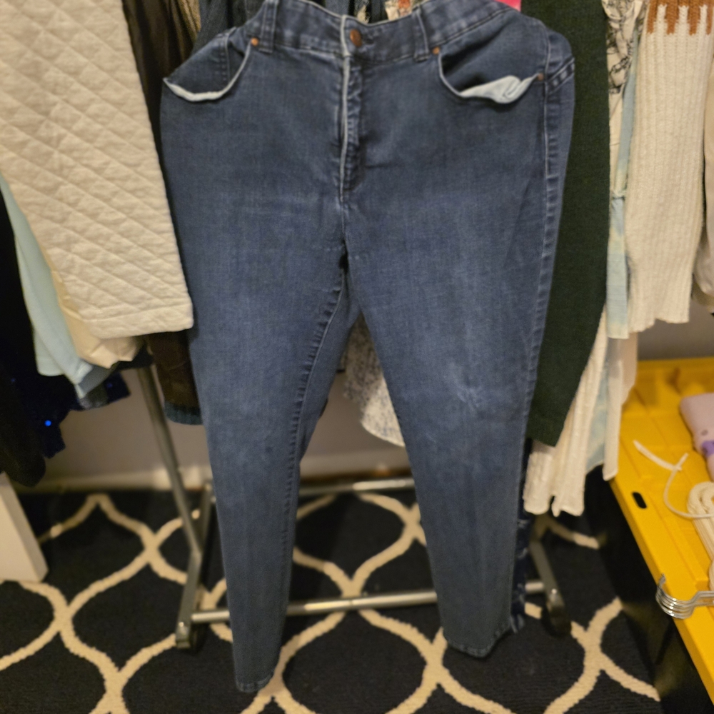 Jones New York High Rise Blue Jeans